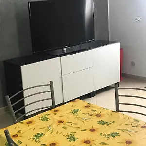 Appartement Boomerang House - Airport, Center & Beach, Catane